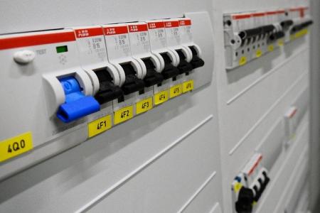 Sicherungen im Sicherungskasten