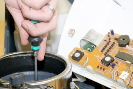 Reparatur einer Thermomix Küchenmaschine