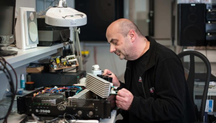 107110_hifiboehm_Portrait_Techniker