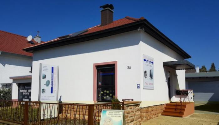 Kaffeemaschinen Reparatur Ries von außen
