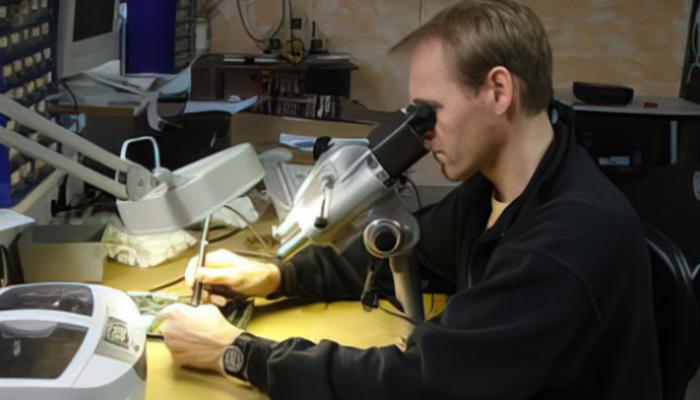 Microsoldering